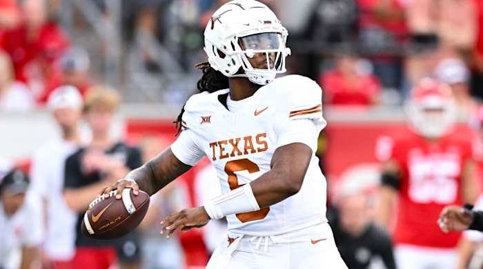 Oct 21, 2023; Houston, Texas, USA; Texas Longhorns quarterback Maalik Murphy (6) looks to pass the ball during the fourth quarter against the Houston Cougars at TDECU Stadium. Mandatory Credit: Maria Lysaker-USA TODAY Sports
